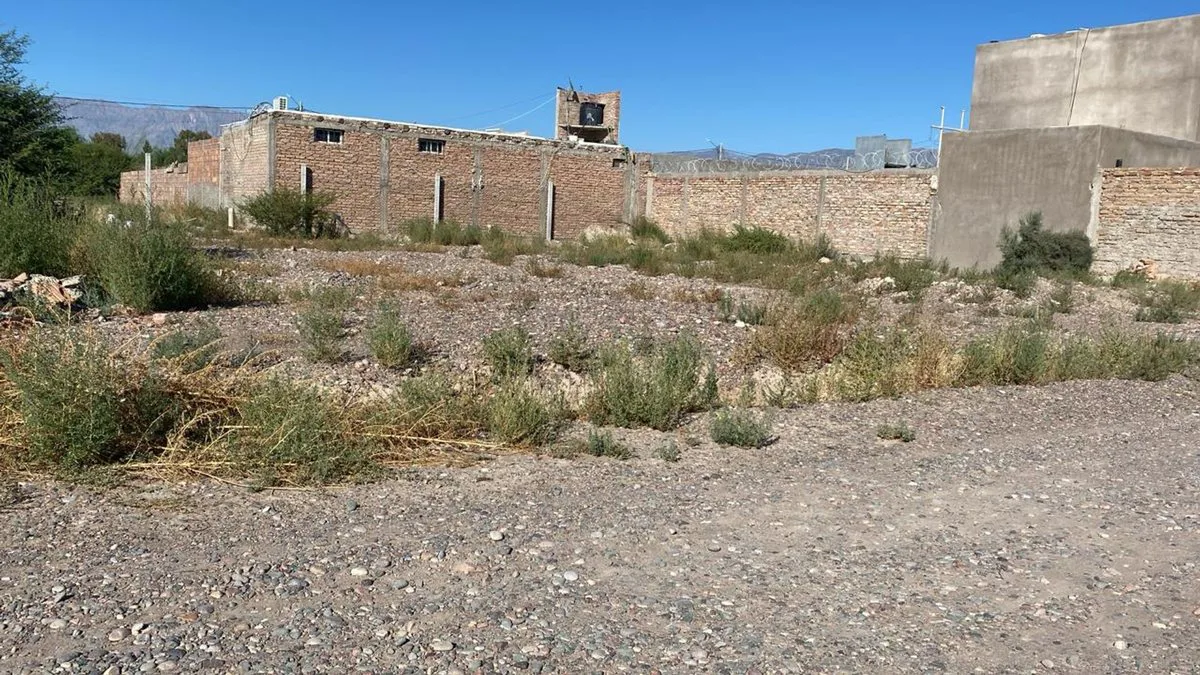 TERRENO 665 M2. BARRIO ALTOS DE  MEGLIOLI. RAWSON foto 5