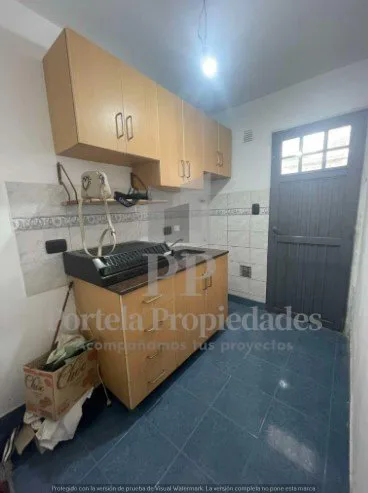 Dúplex 3 ambientes en Excelente Ubicación en Morón foto 3