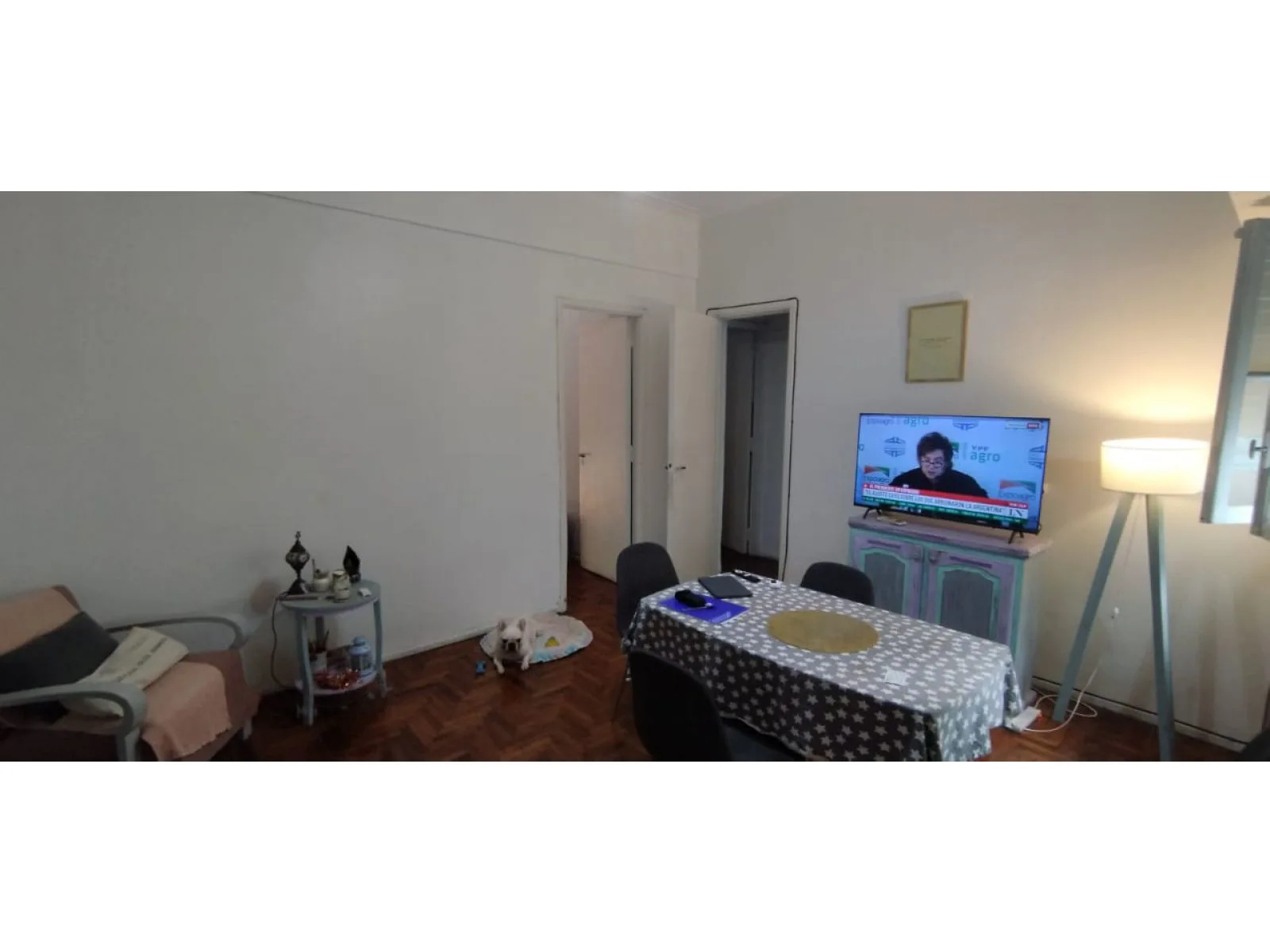 Venta de 4 ambientes con dependencia y balcon al frente foto 4