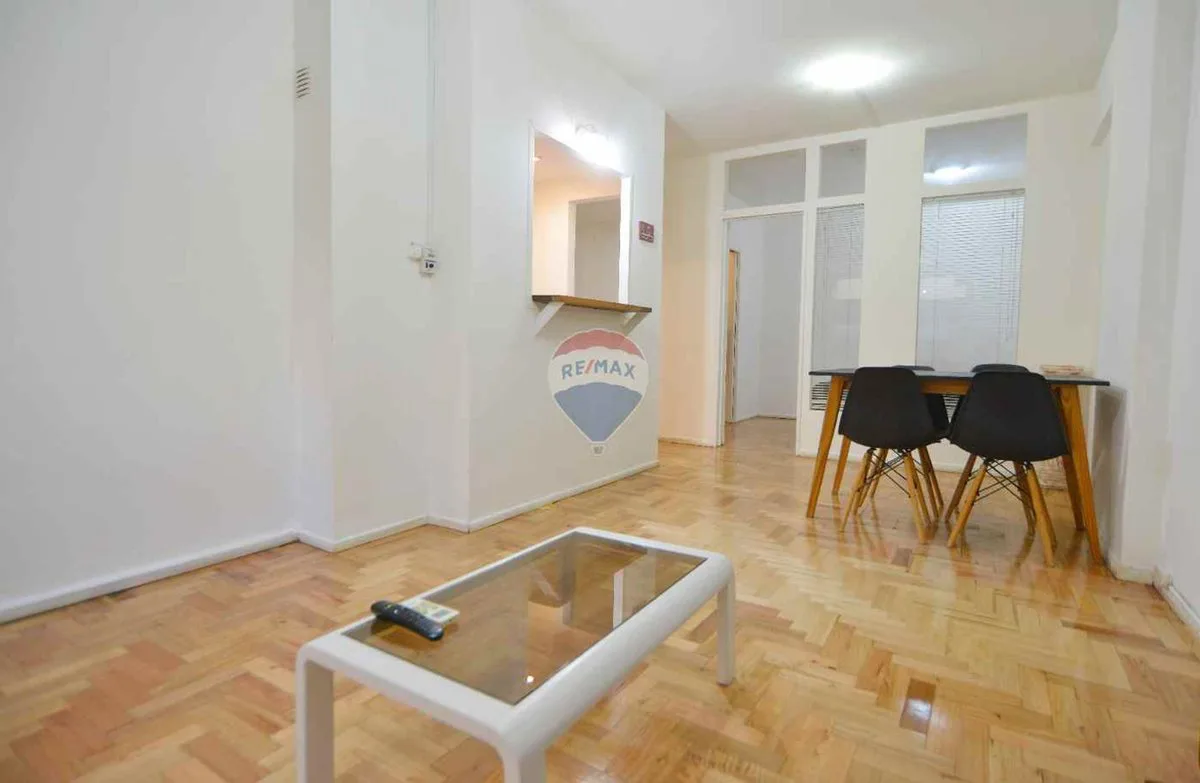 VENTA MONOAMBEINTE EN RECOLETA , 33 M2 foto 2