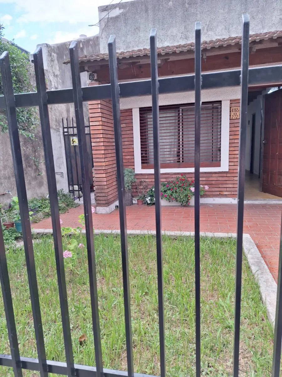 VENTA CASA 3 AMBIENTES +2 AMBIENTES VILLA BALLESTER