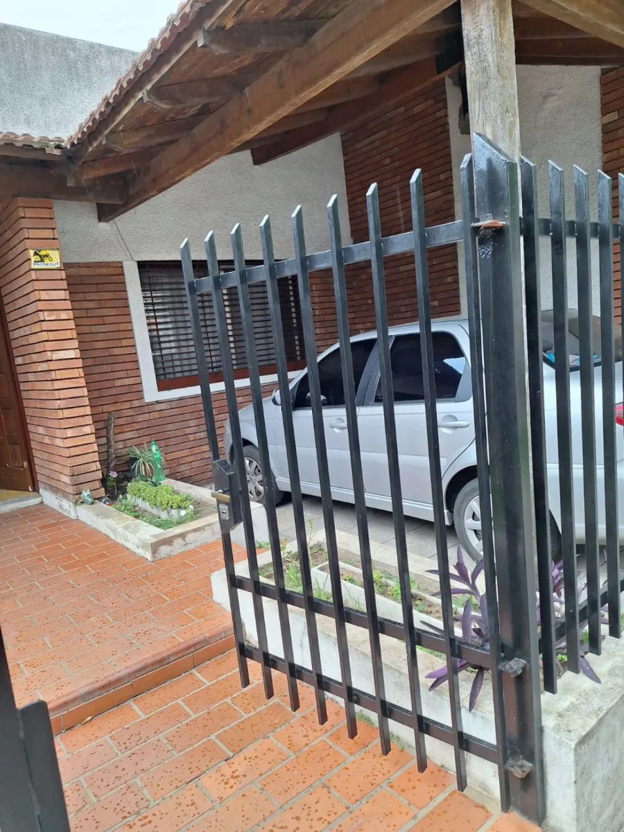 VENTA CASA 3 AMBIENTES +2 AMBIENTES VILLA BALLESTER foto 2