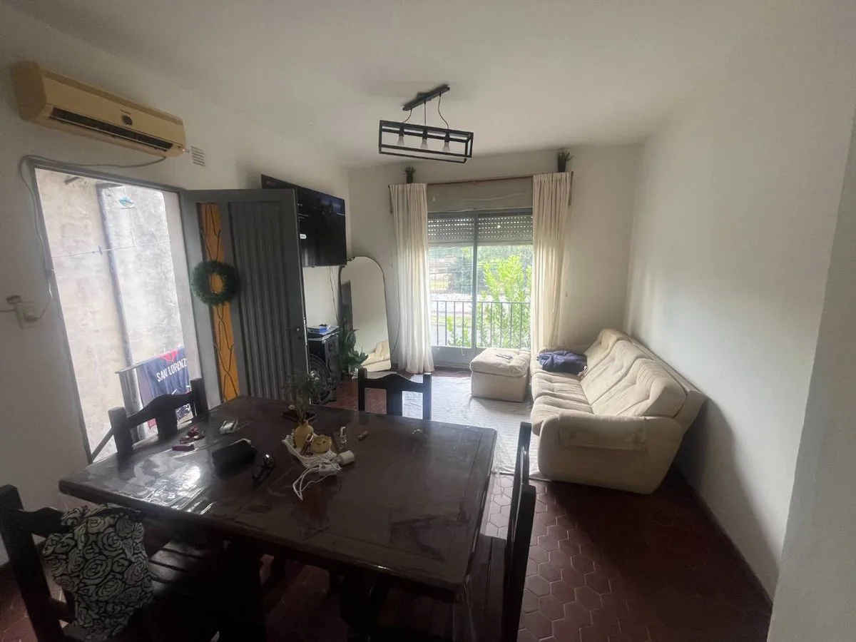 CASA PLANTA ALTA EN VENTA- BARRIO SALADILLO foto 4