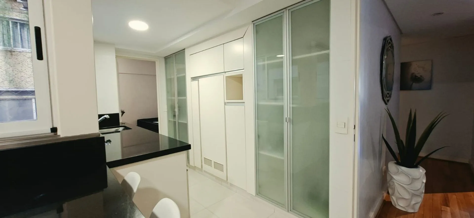 Alquiler departamento 3 dorm cochera y amenities foto 5