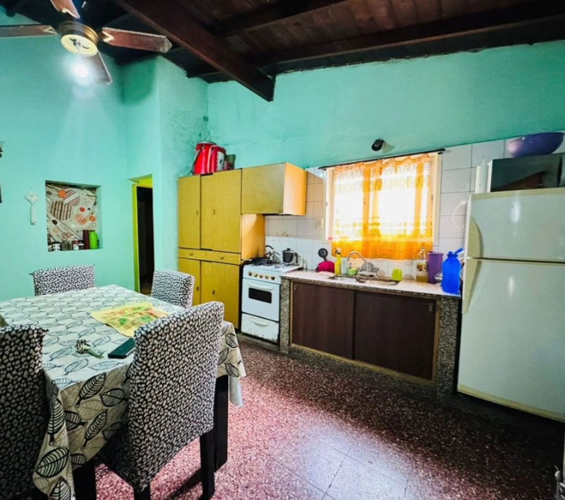 VENTA CASA MORON foto 4