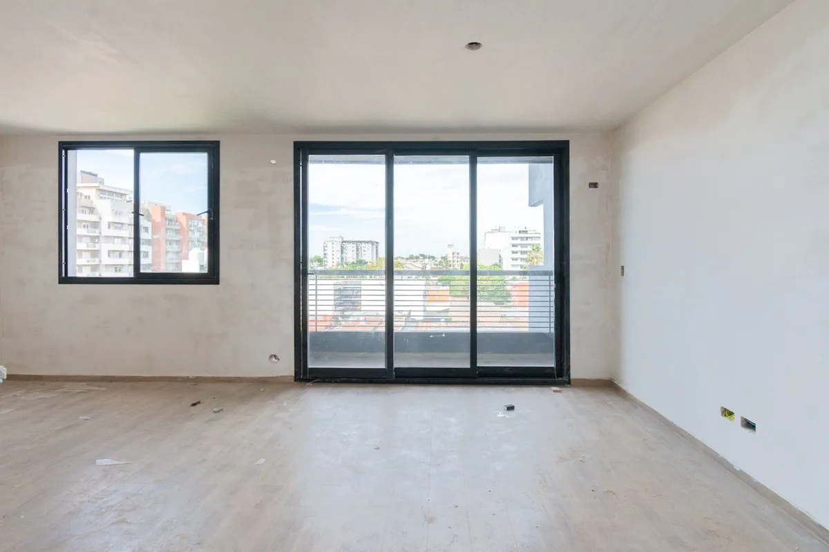 VENTA DEPARTAMENTO TRES AMBIENTES MORON ESTRENAR foto 3