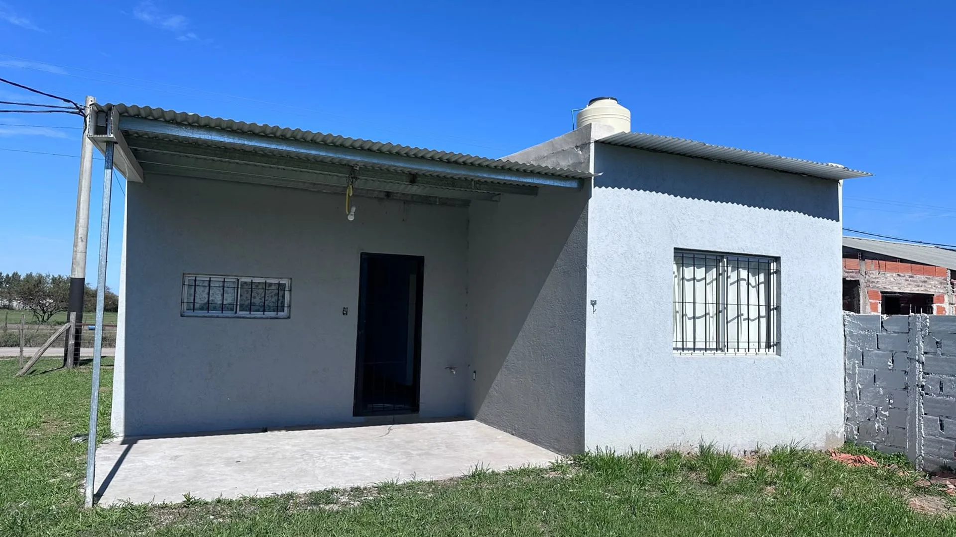 VENTA CASA BARADERO A ESTRENAR 2 HAB PILETA foto 4