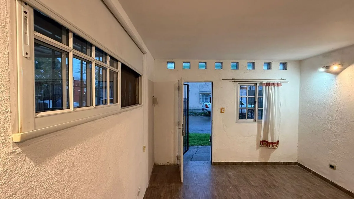 VENDO PH 3 AMBIENTES BARRIO DON BOSCO A RECICLAR foto 5