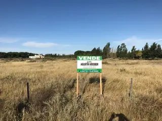 SE VENDE HERMOSO LOTE CON COSTA DE RÍO foto 1