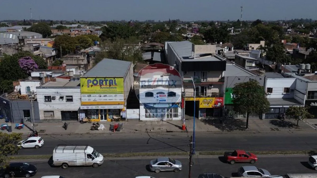 VENTA TERRENO APTO DESARROLLO SOBRE AV ROCA AL 100 foto 5