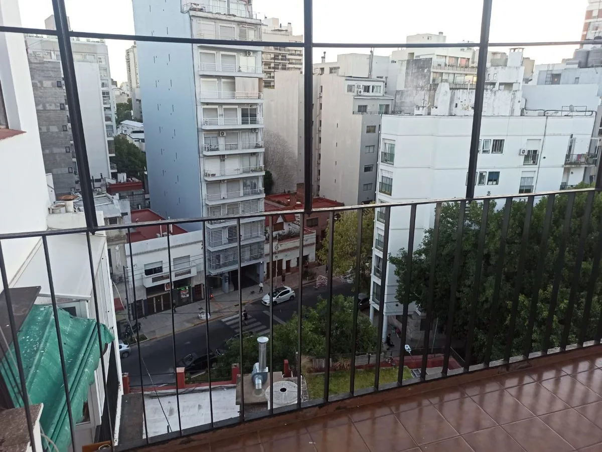Alquiler Depto 2 ambientes en Recoleta con Balcon foto 2