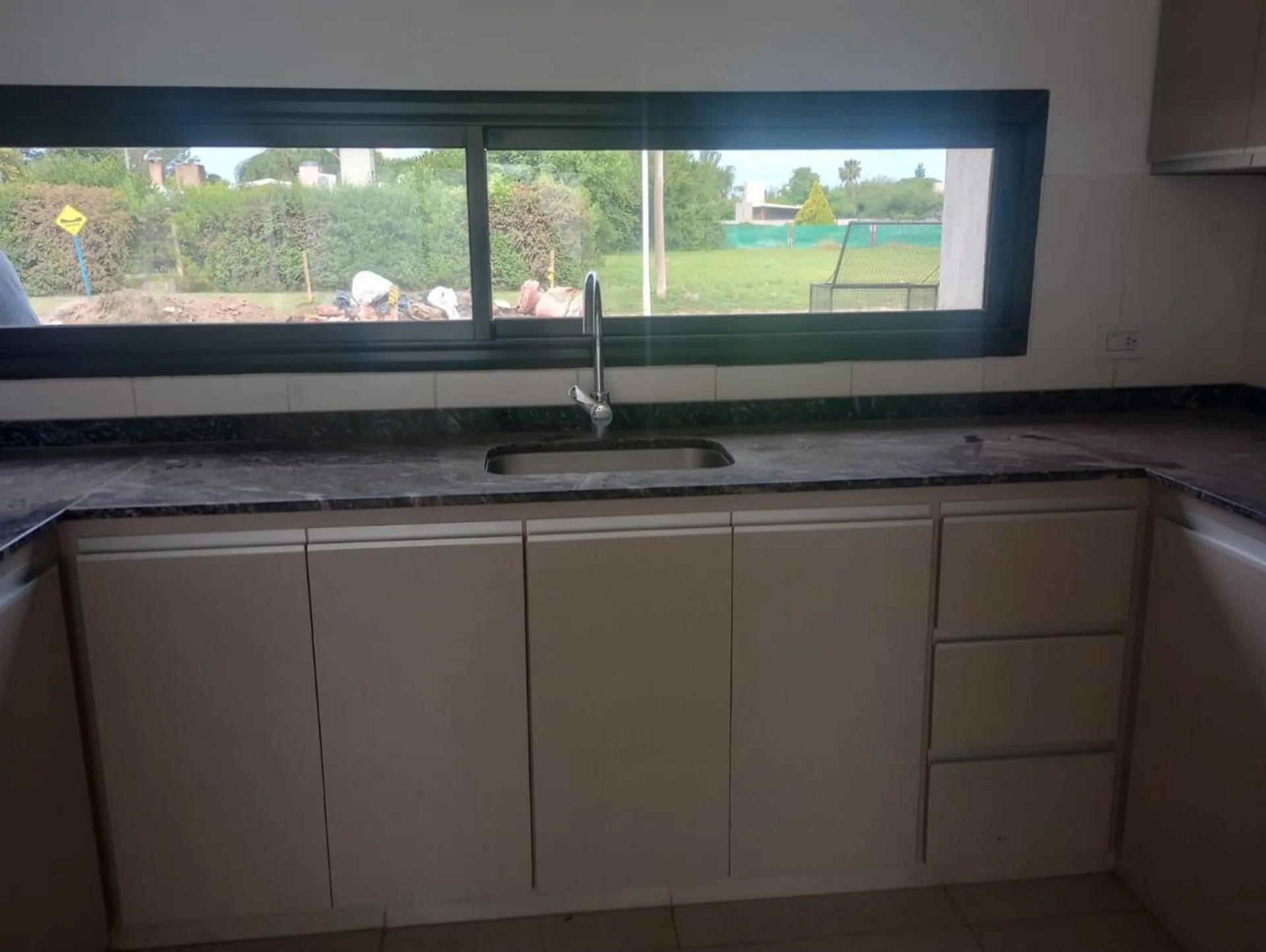 VENTA DUPLEX 3 DORM GOLF VILLA NUEVA COCHERA DOBLE foto 2