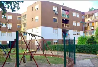 Venta de departamento de 4amb en Barrio Espora foto 2
