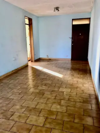 Venta de departamento de 4amb en Barrio Espora foto 3