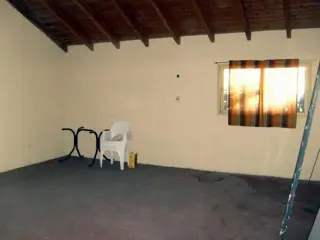 Ideal dos familias ó residencial. Dos amplias viviendas céntricas. Lote 1000m2. Venta en Block foto 4