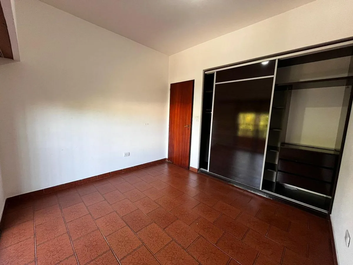 VENTA DPTO + GALPON- WILDE- APTA CREDITO-PERMUTA foto 2