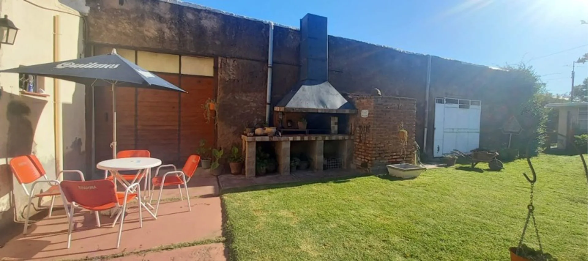 CASA EN VENTA + DEPARTAMENTO foto 4