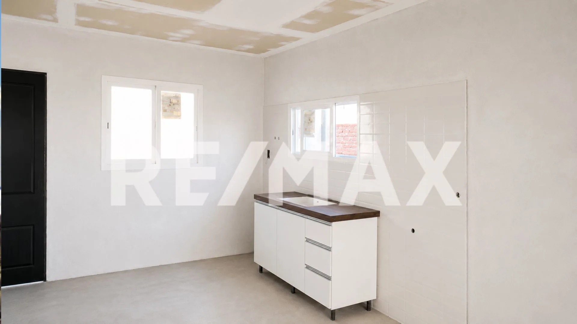 VENTA CASA EN PB A ESTRENAR PLOTTIER foto 5