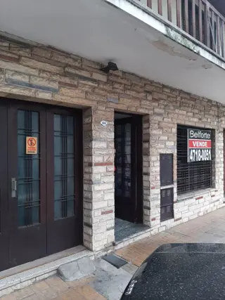 PH DE 4 AMBIETES CON TERRAZA , PATIO Y COCHERA a REFACCIONAR OPORTUNIDAD foto 3