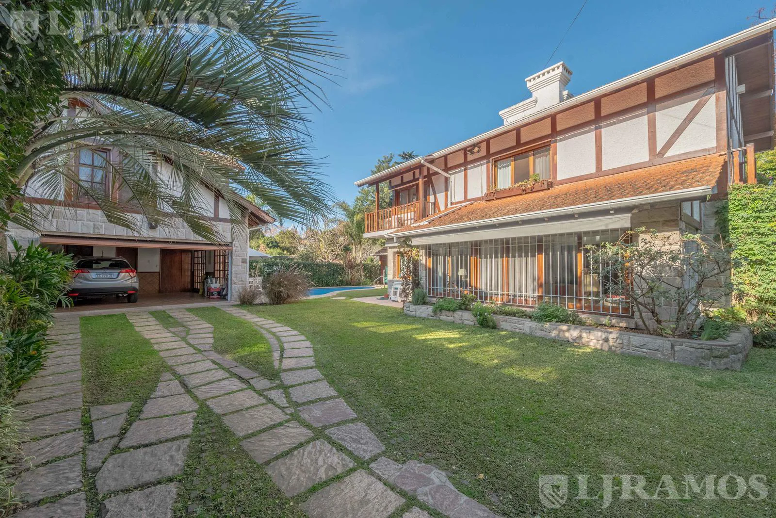 IMPECABLE CASA ESTILO INGLES EN EL EXCLUSIVO BARRIO PARQUE AGUIRRE foto 5