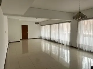 VENTA DE SEMIPISO 3 DORM CON COCHERA CIUDAD MZA foto 2