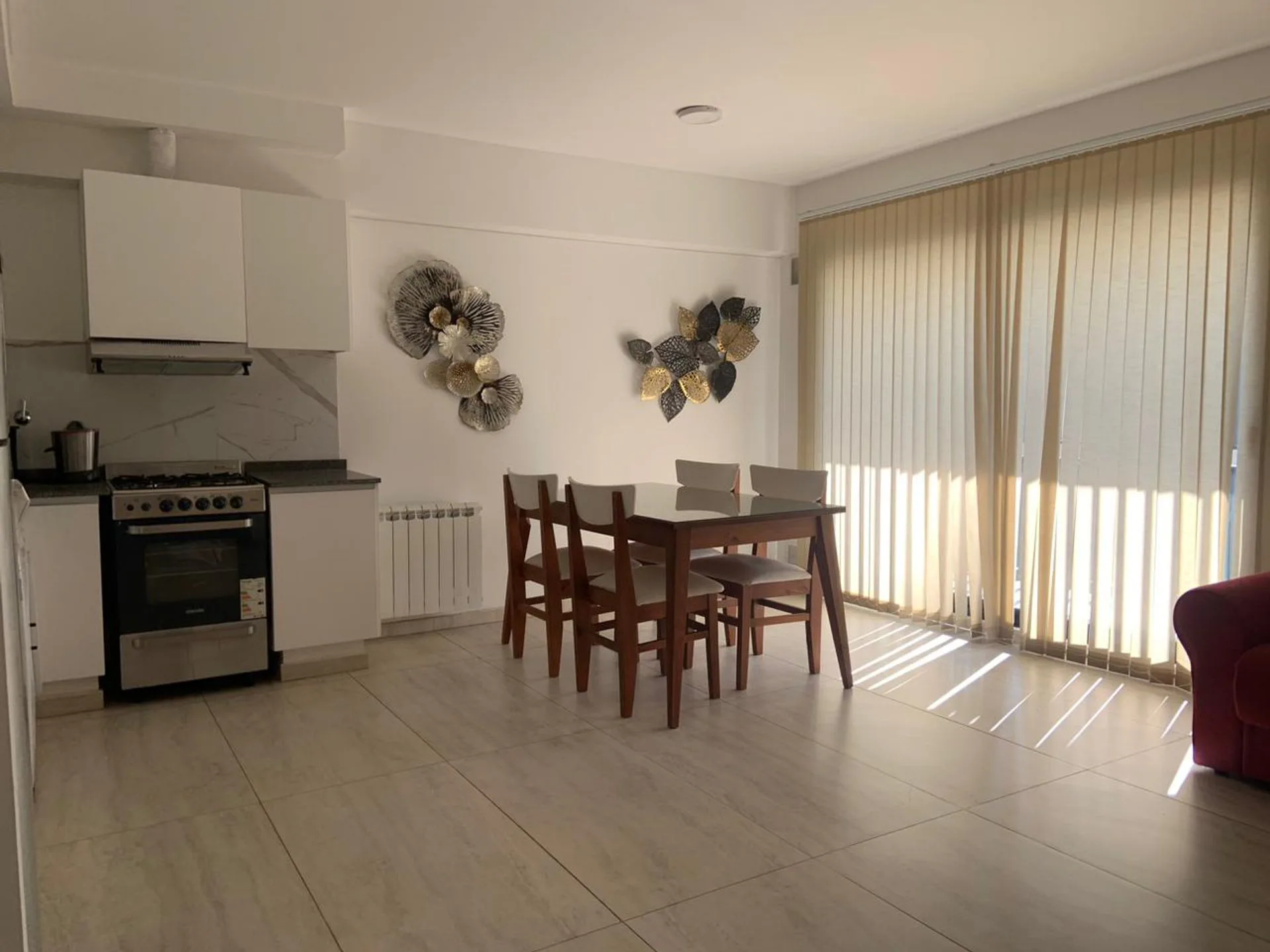 ALQUILER DEPARTAMENTO AMOBLADO, PARQUE PUEYRREDON foto 3