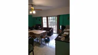 Se Vende Amplio Depto. de 2 Ambientes en Olivos Golf foto 2