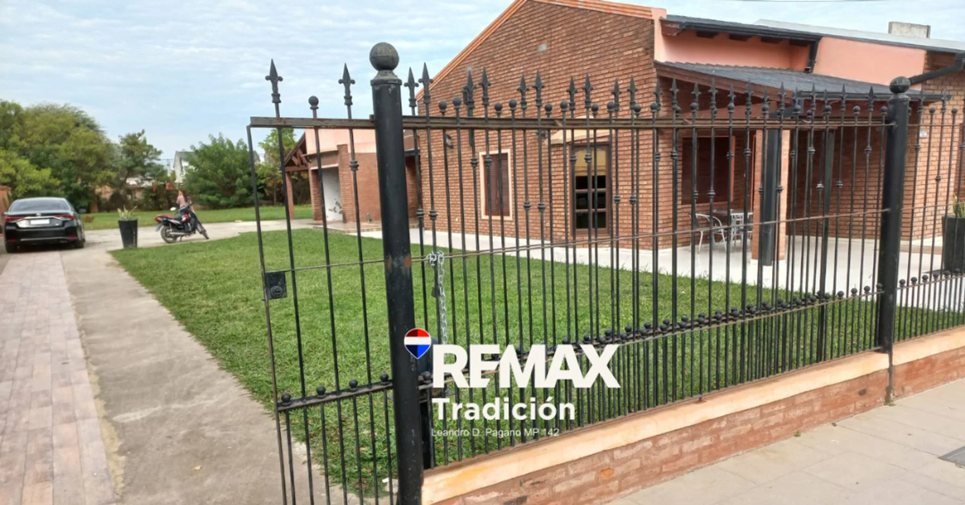VENTA CASA EN SANTA SILVINA-CASA + 1200m2 TERRENO foto 2