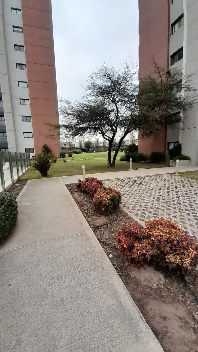 Departamento EN ALQUILER  de un dormitorio Pilares de Manantiales foto 2