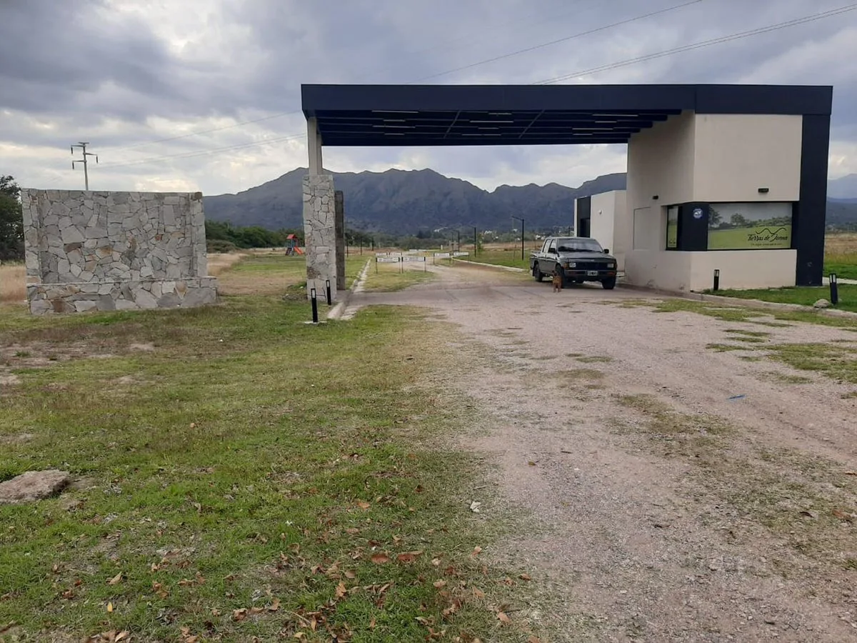 VENTA DE TERRENO  BARRIO PRIVADO TIERRAS DE JUANA foto 5