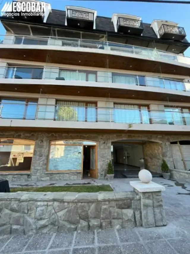 Hermosa oficina de 55 m2 sobre calle Salta
