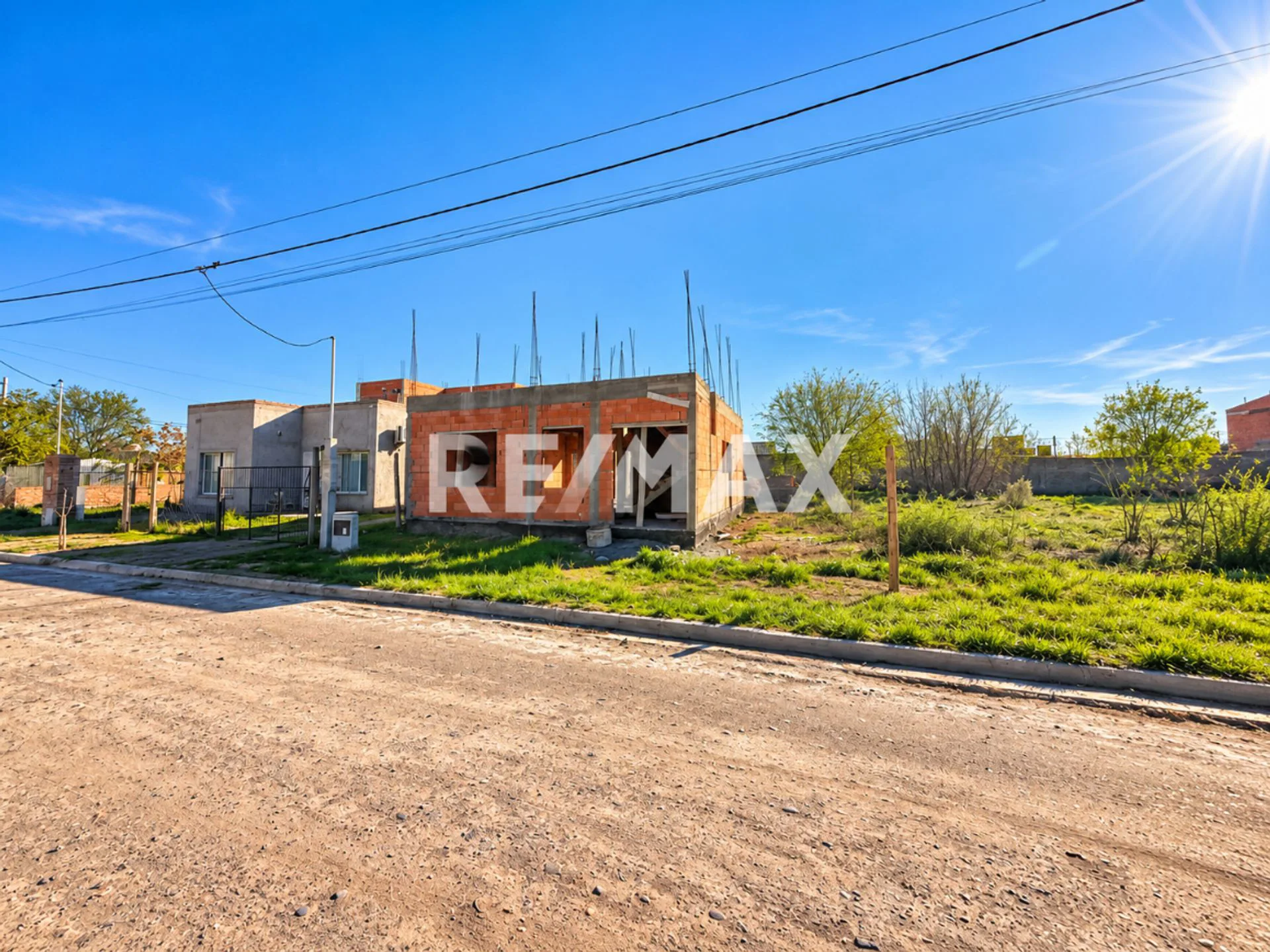 VENTA CASA EN CONSTRUCCION FERNANDEZ ORO foto 5