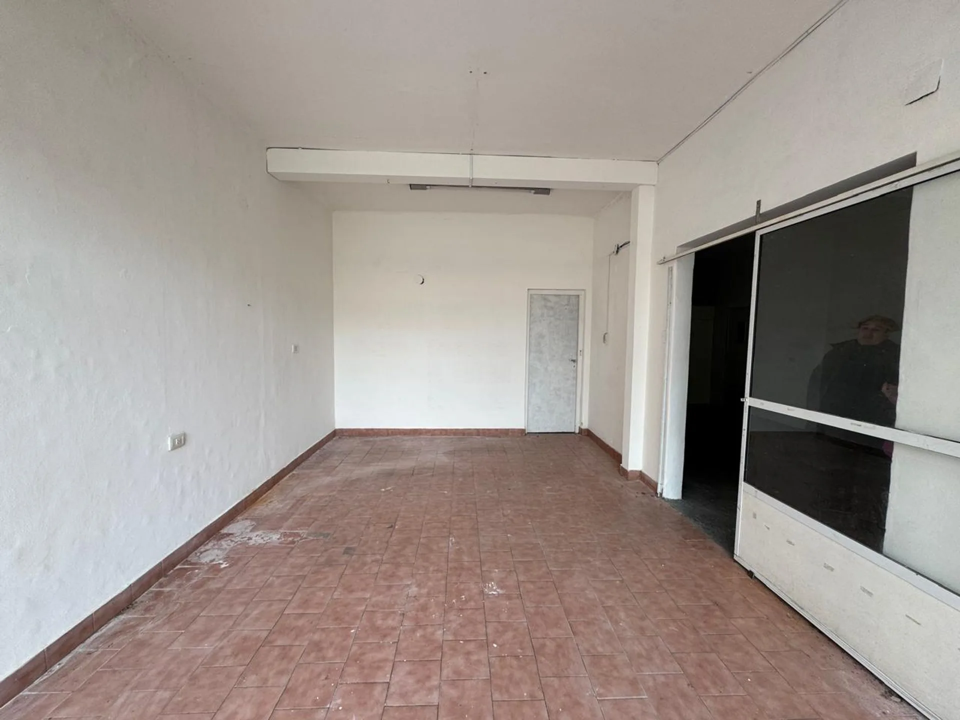 VENTA 2 LOCALES COMERCIALES- LOTEPB+6 MENDOZA 7200 foto 4