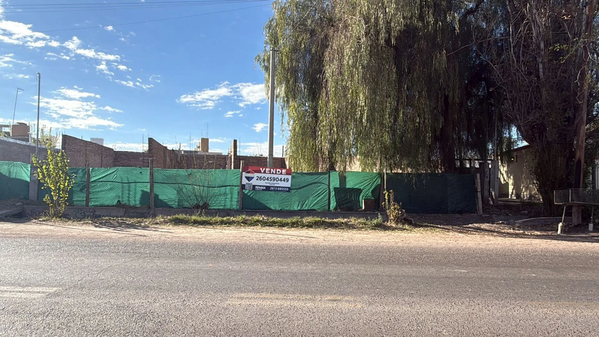 VENTA LOCAL COMERCIAL EN POZO foto 4