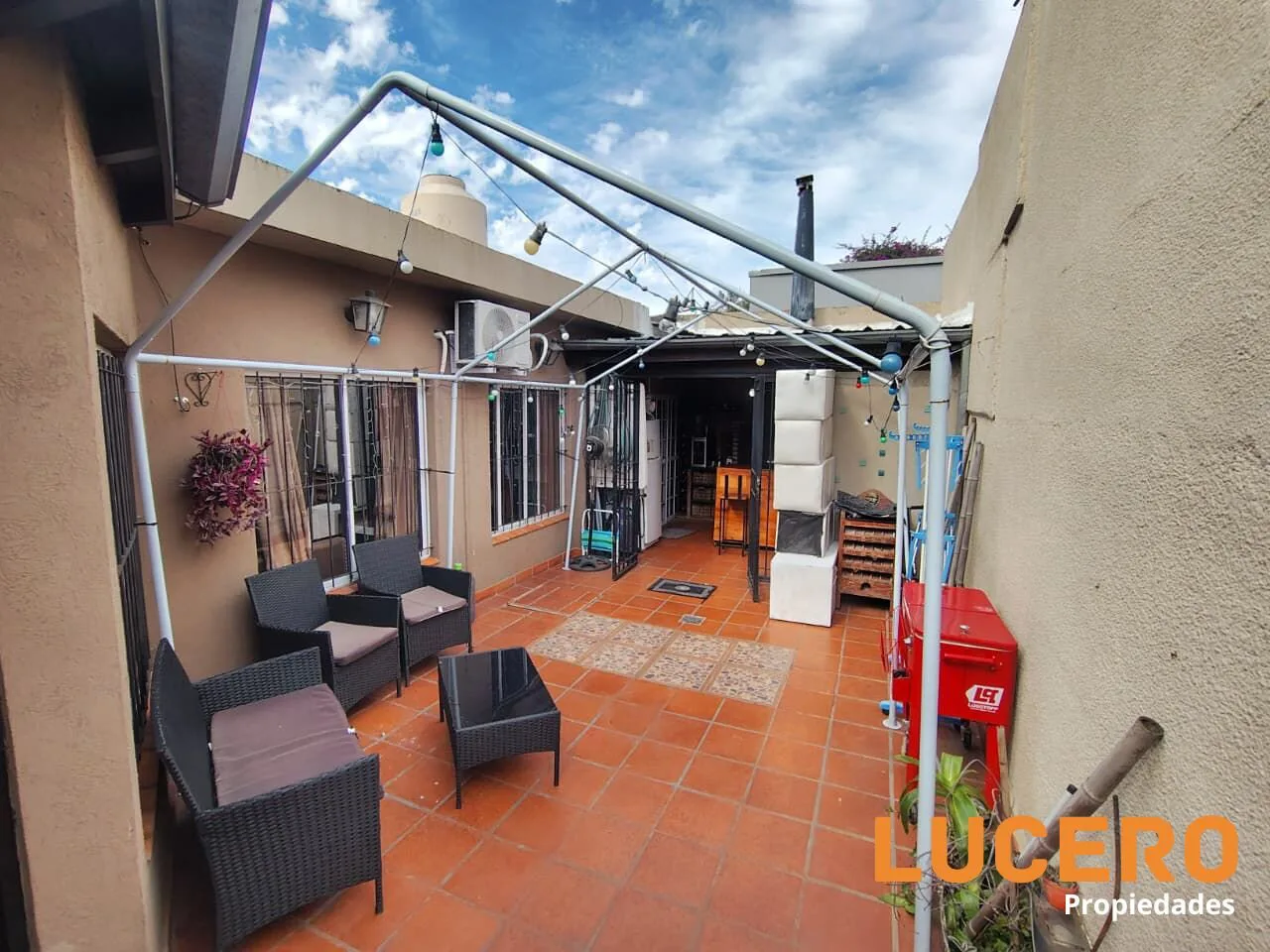 Hermoso PH con parrilla y patio en HAEDO foto 3