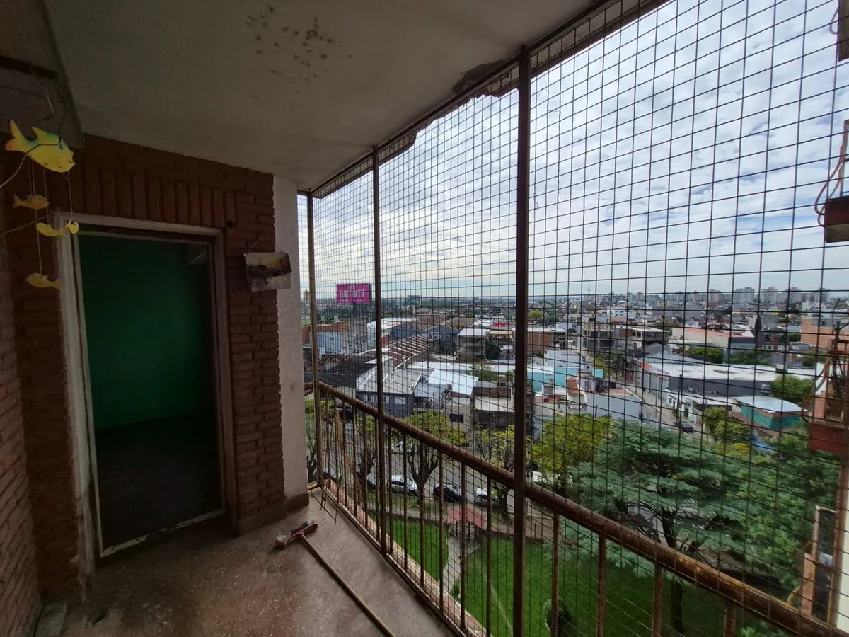 3 Ambientes con balcón y gran potencial! foto 2