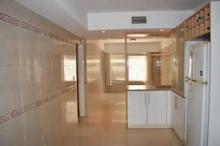 ALQUILER MARTINEZ prox. Av. Libertador, Parana, y estacion de tren.chalet 3 ptas. foto 3