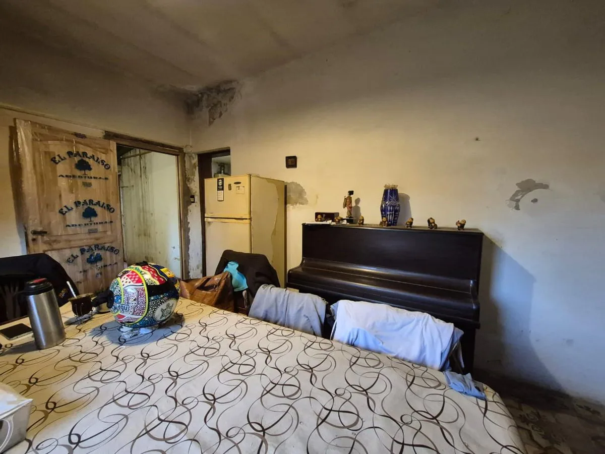 VENTA CASA 4 AMB-FONDO LIBRE- 272 M2- foto 5