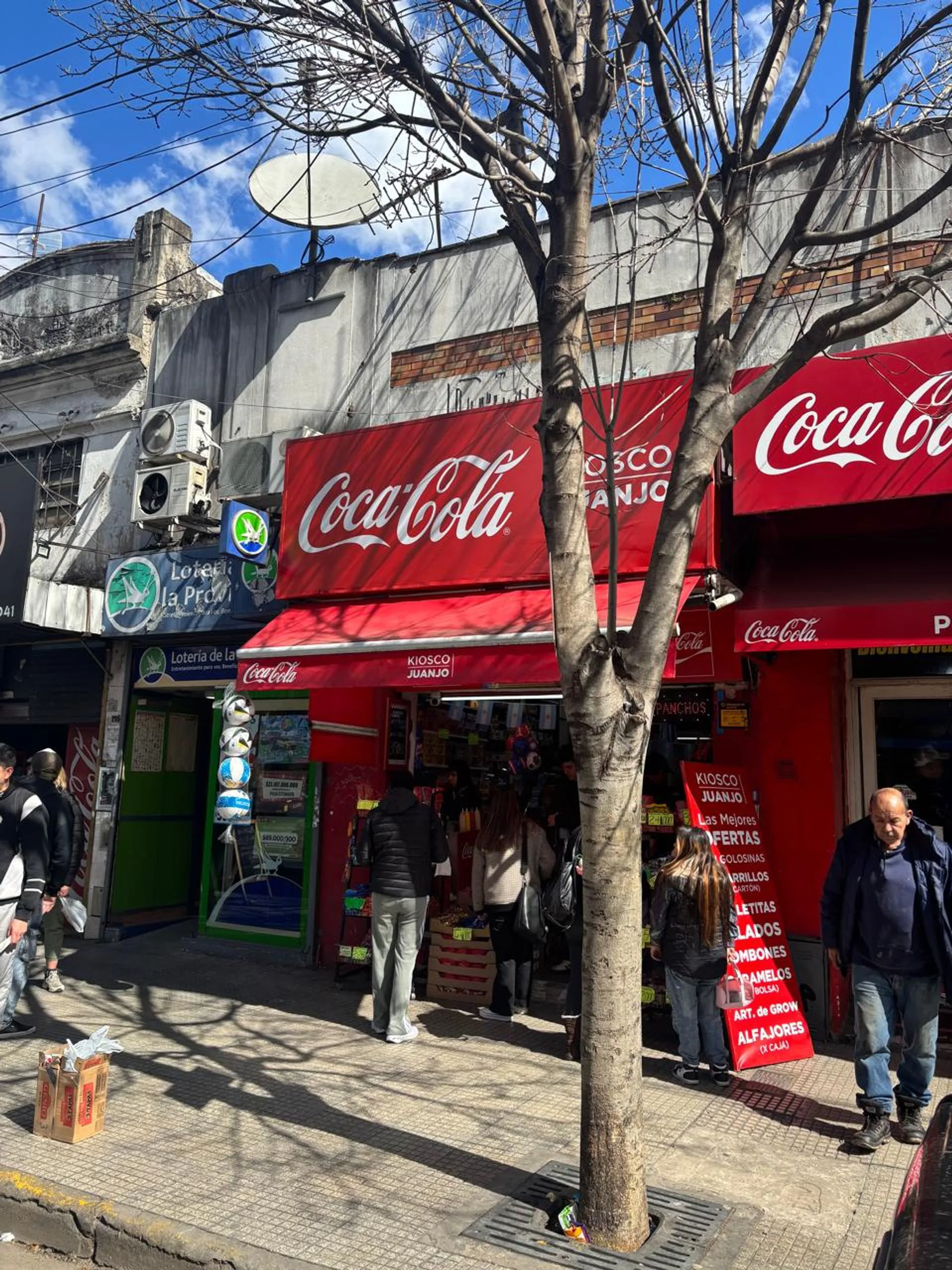 VENTA DE LOCAL Y FONDO DE COMERCIO EN SAN MARTIN foto 2