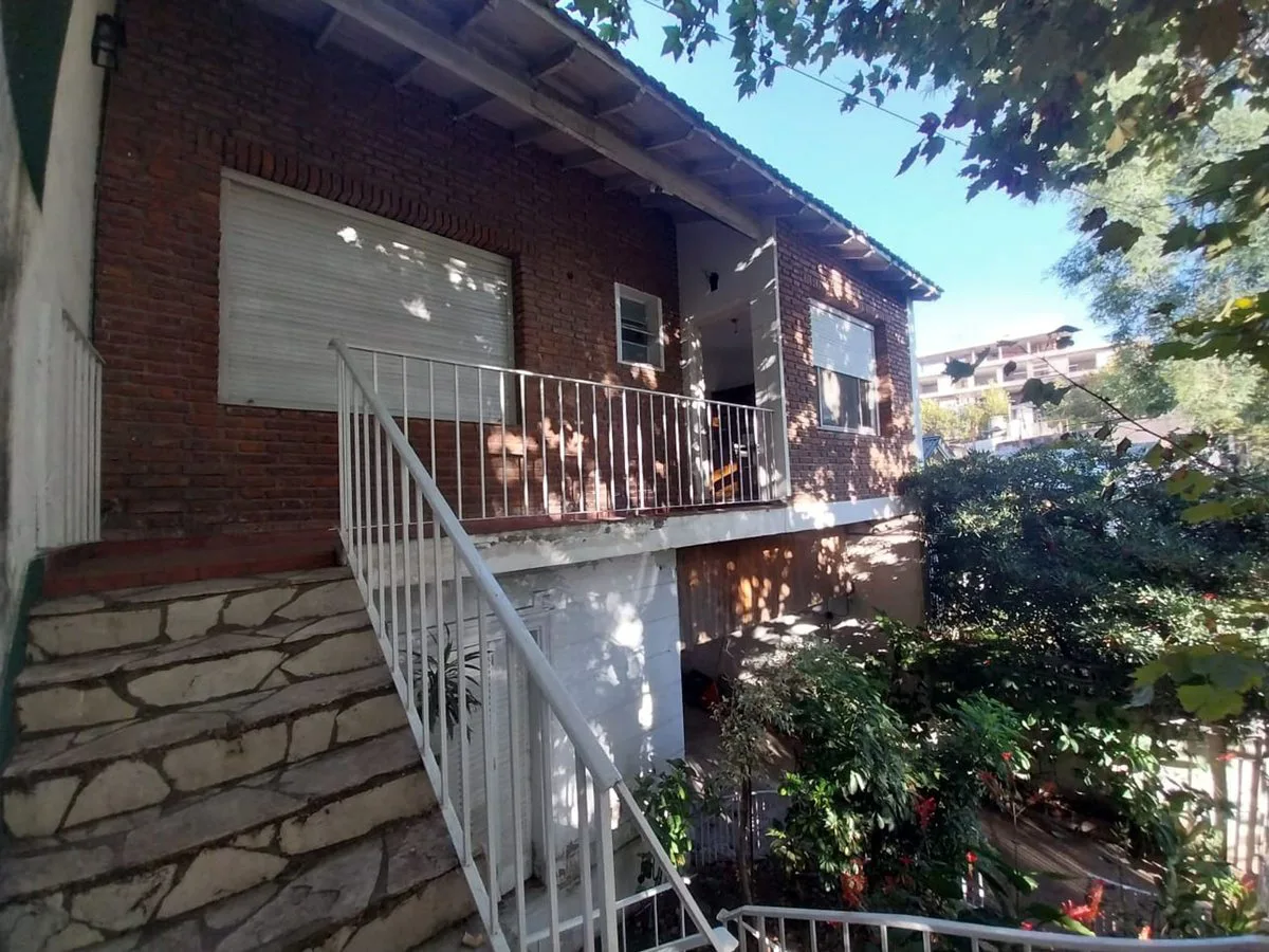 VENTA CASA A RECICLAR EN TIGRE DE 220MTS foto 4