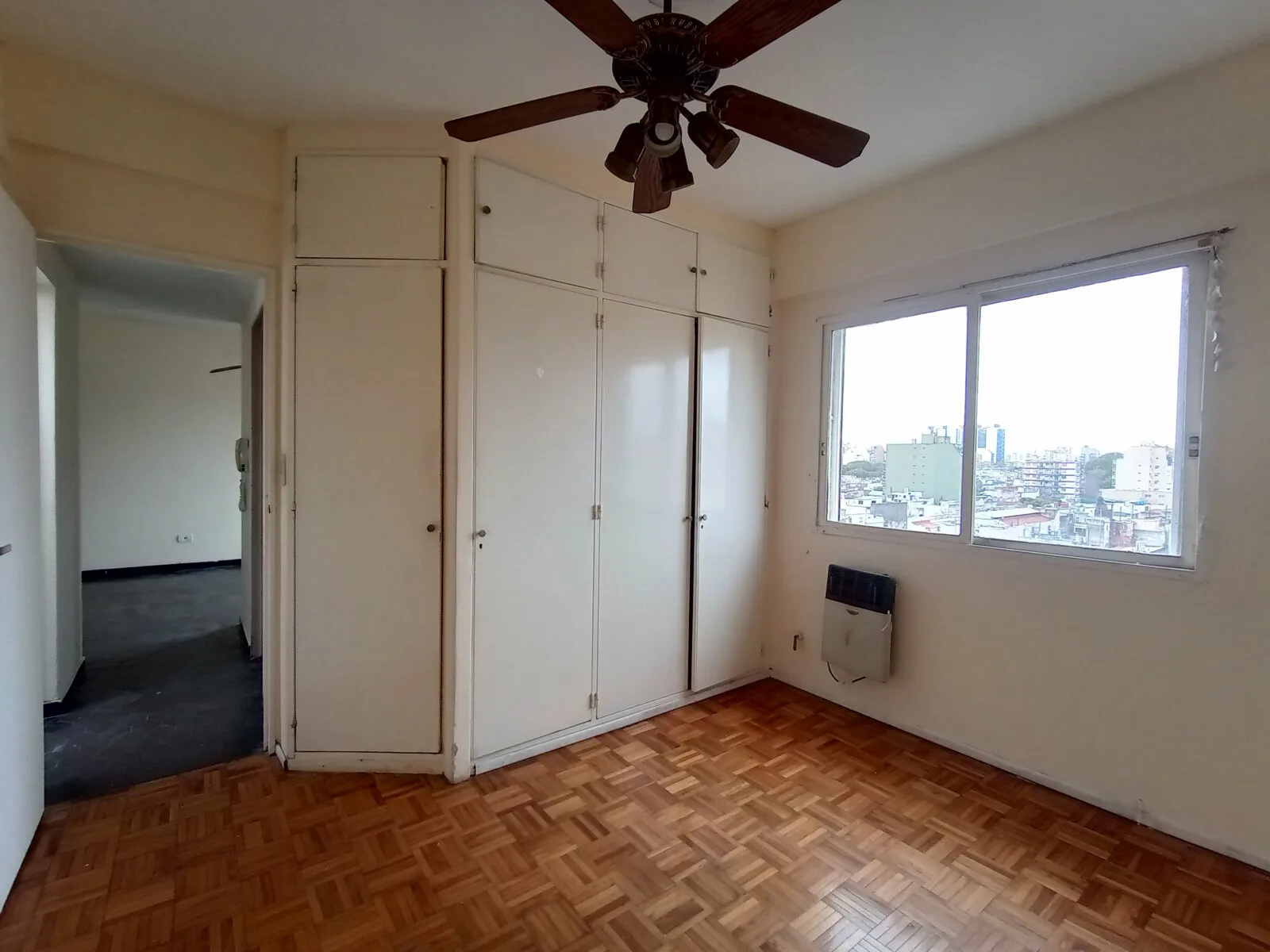 Departamento 2 ambientes con Balcón en Venta en Parque Patricios foto 3