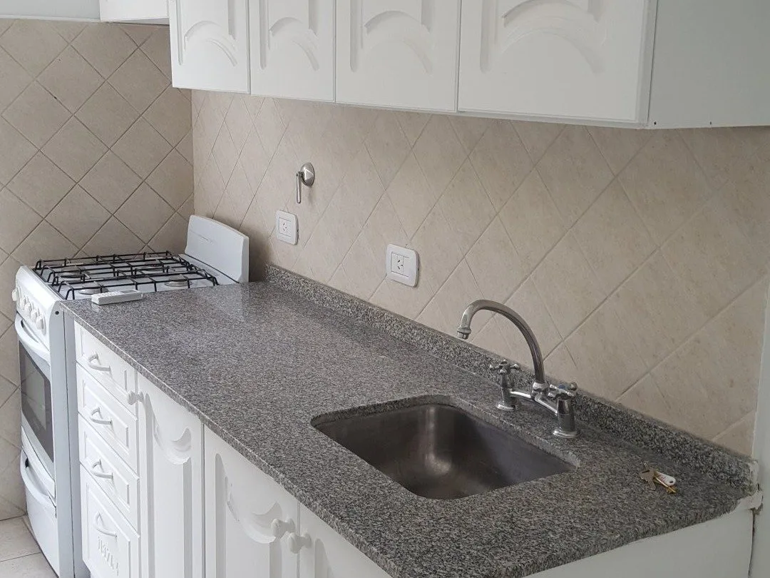 $700.000 Alquiler Depto 2amb Edif. IBIZA I foto 4