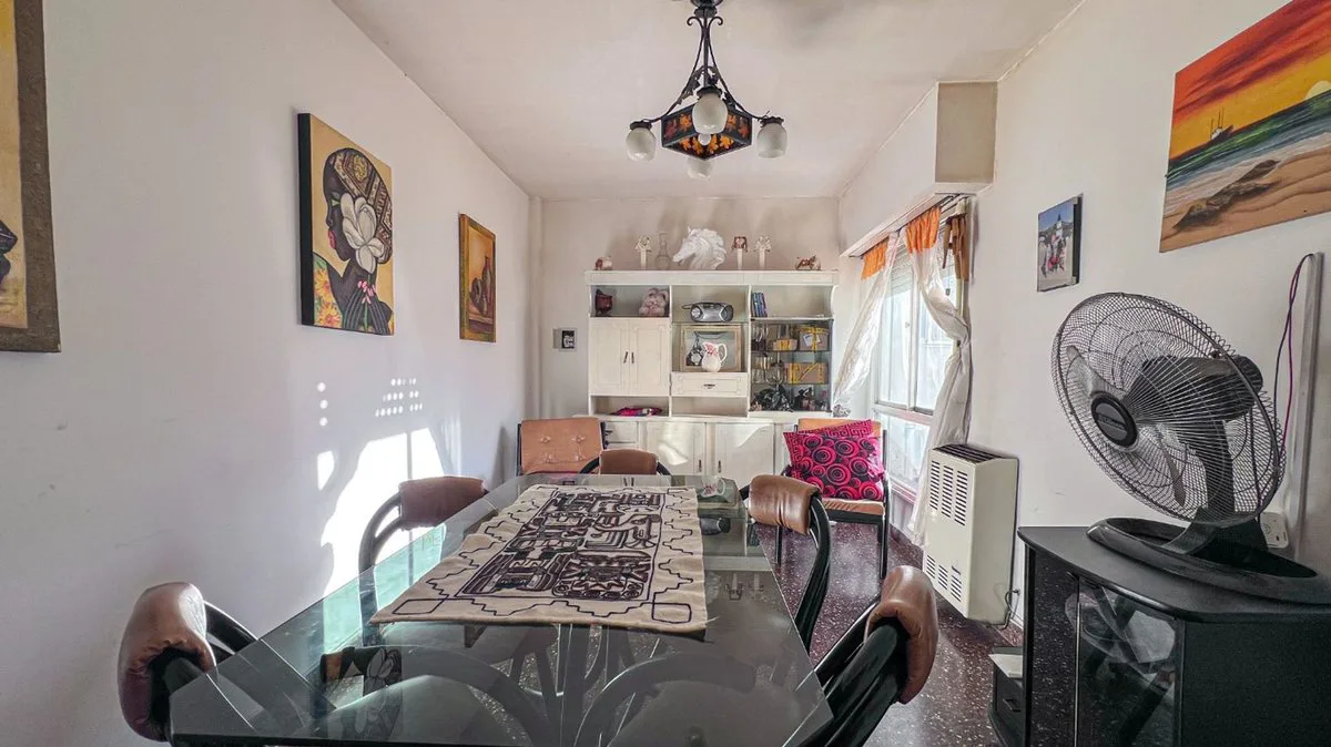 Venta Dpto 3 Amb Necochea metros del Mar Permuta foto 2