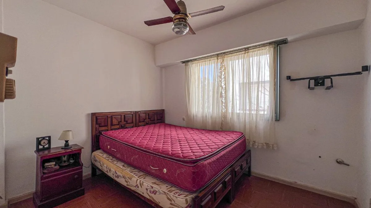 Venta Dpto 3 Amb Necochea metros del Mar Permuta foto 3