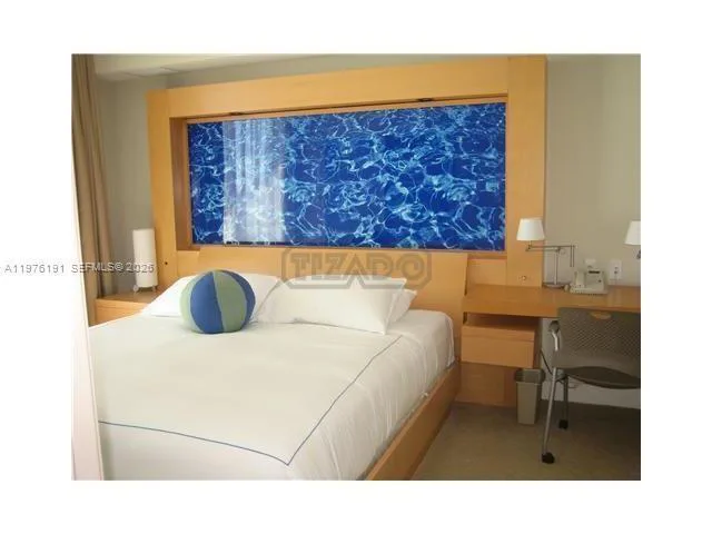 18683 Collins Ave 18600 foto 5