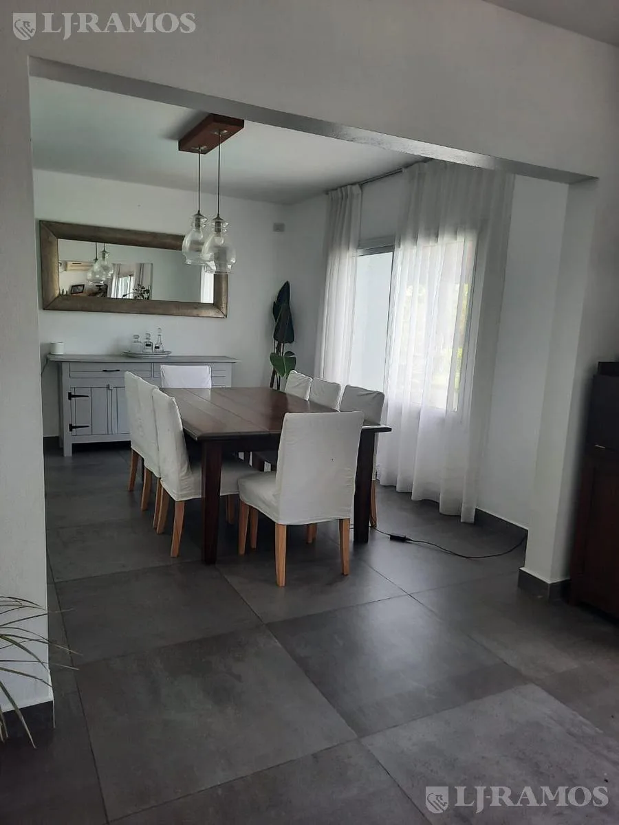 Casa con 3 dormitorios - lote interno -en venta en   Talar del lago II foto 3