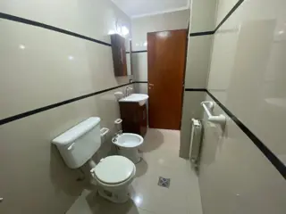 Alquiler anual Dpto 1 dorm centrico foto 3