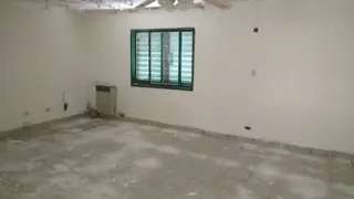 Oportunidad casa muy amplia a refaccionar 3 dorm. foto 3