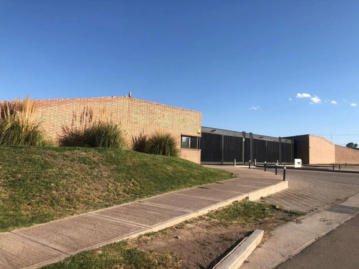 VENTA LOTE BARRIO LOMAS DEL TORREON MAIPU foto 3