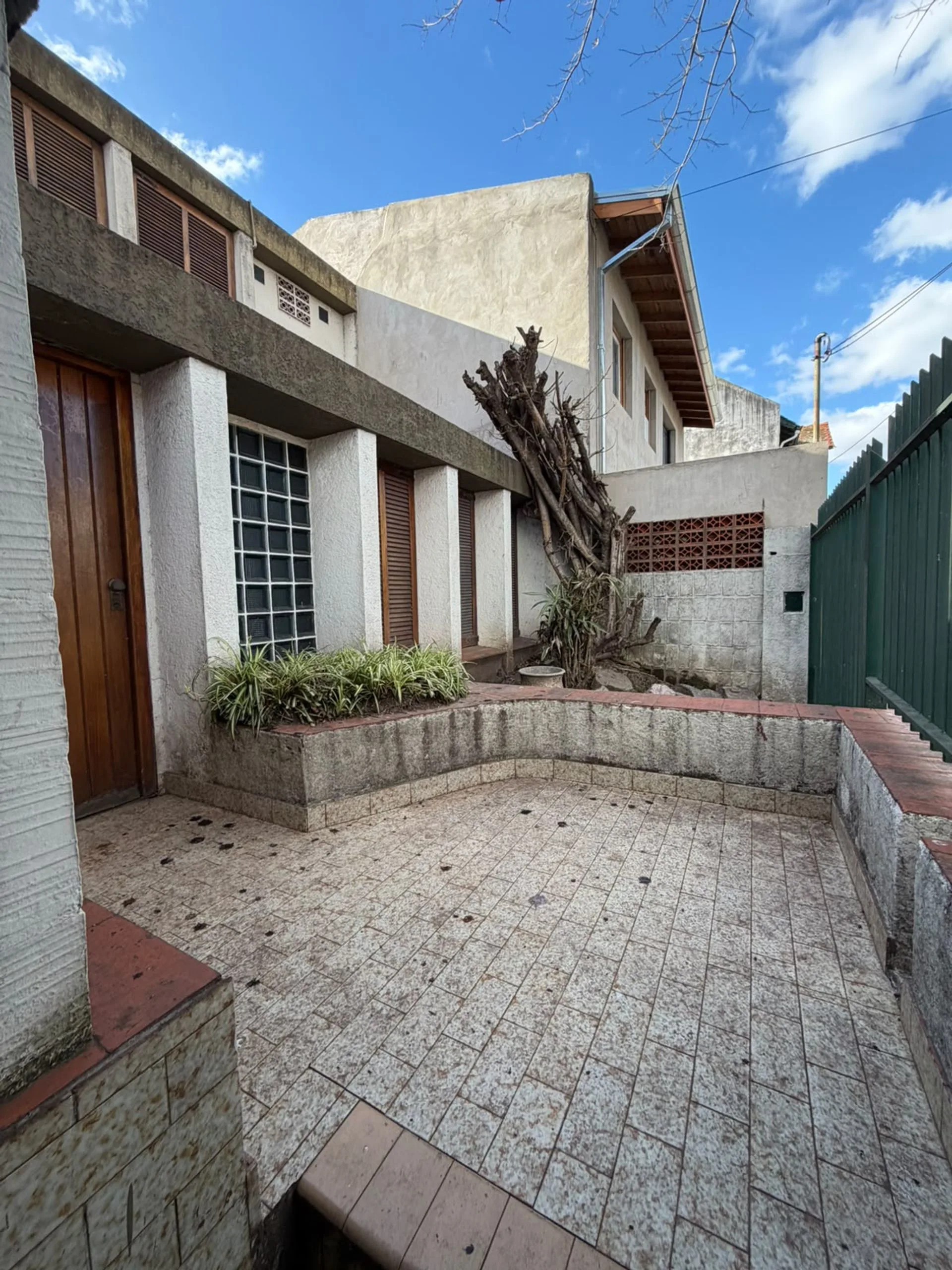 VENTA CASA 5 AMB EN MUNRO IDEAL PARA RECICLAR foto 2
